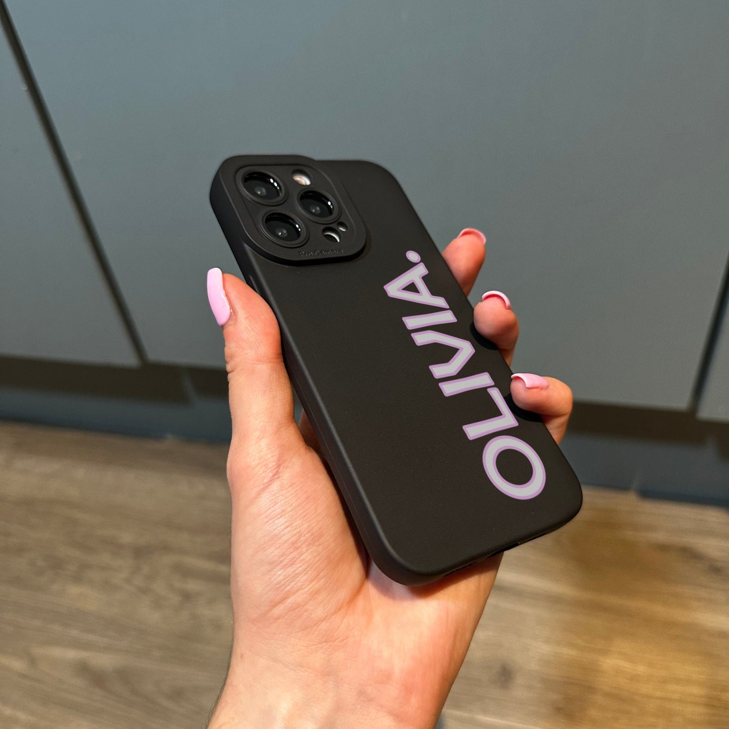 Personalised Name Black Phone Case with Modern Name for iPhone 15 14 13 12 11 11 Pro Max Mini 7 8 XR XS X Shockproof Phone Cover Customised