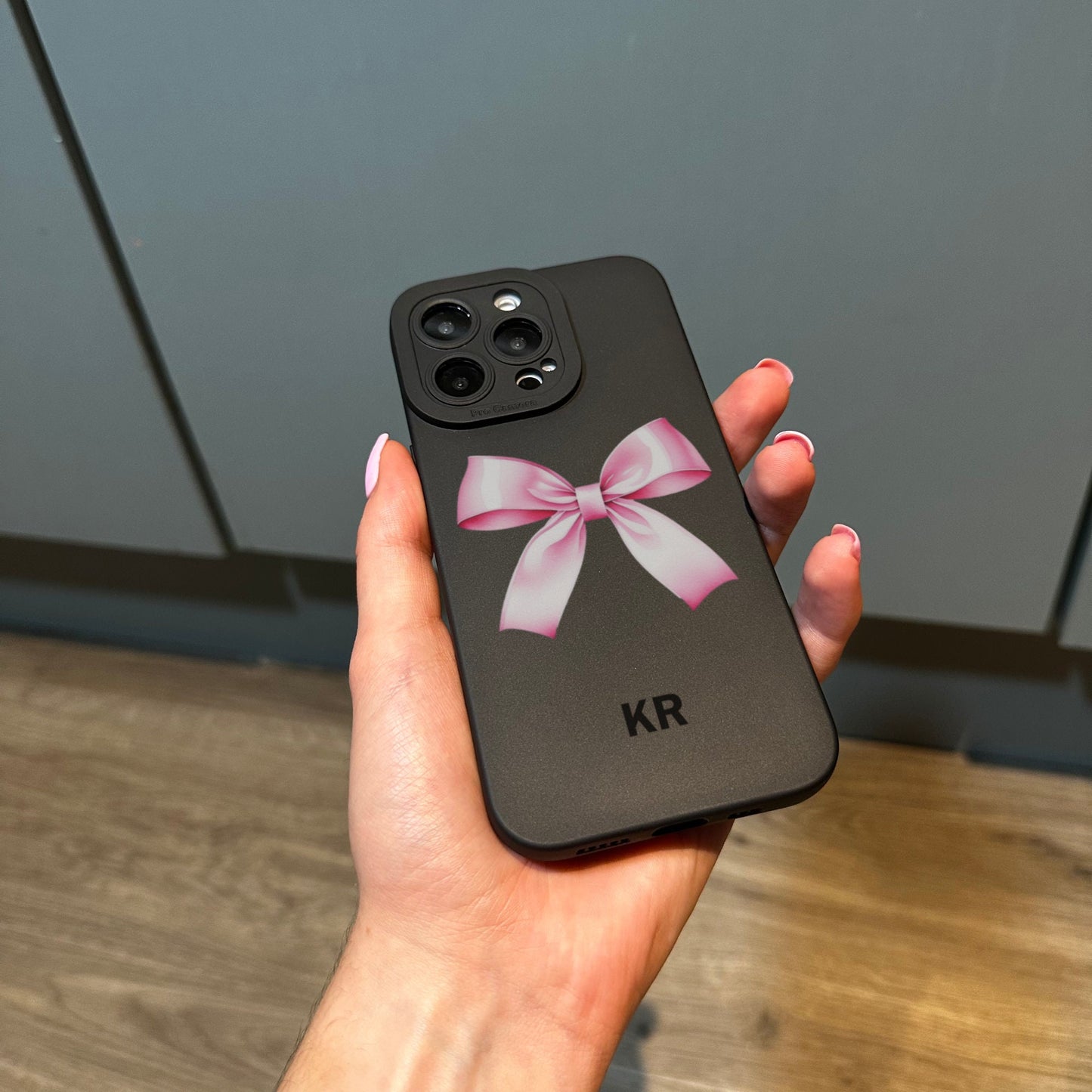 Bow Phone Case with Coquette Aesthetic for iPhone 17 16 15 14 13 12 11 11 Pro Max Mini 7 8 XR X Shockproof Cover With Personalised Initials