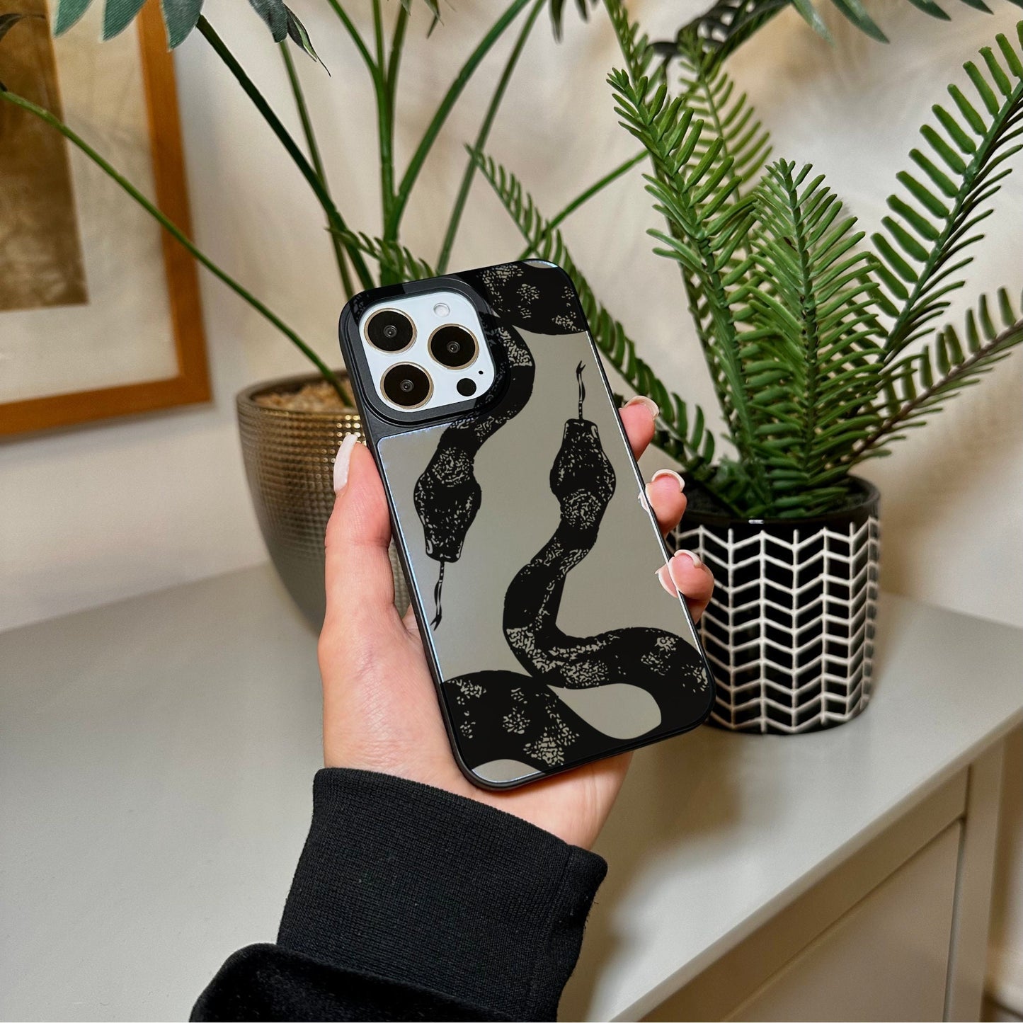 Black Snake Print Mirror Phone Case for iPhone 15 14 13 12 11 11 Pro Max Mini 7 8 XR X Shockproof Phone Cover for Make Up with Custom Name