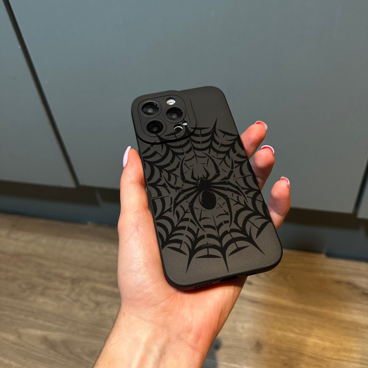 Spider Web Black Phone Case for iPhone 17 16 15 14 13 12 11 11 Pro Max Mini 7 8 XR XS X Shockproof Phone Cover with Customised Name