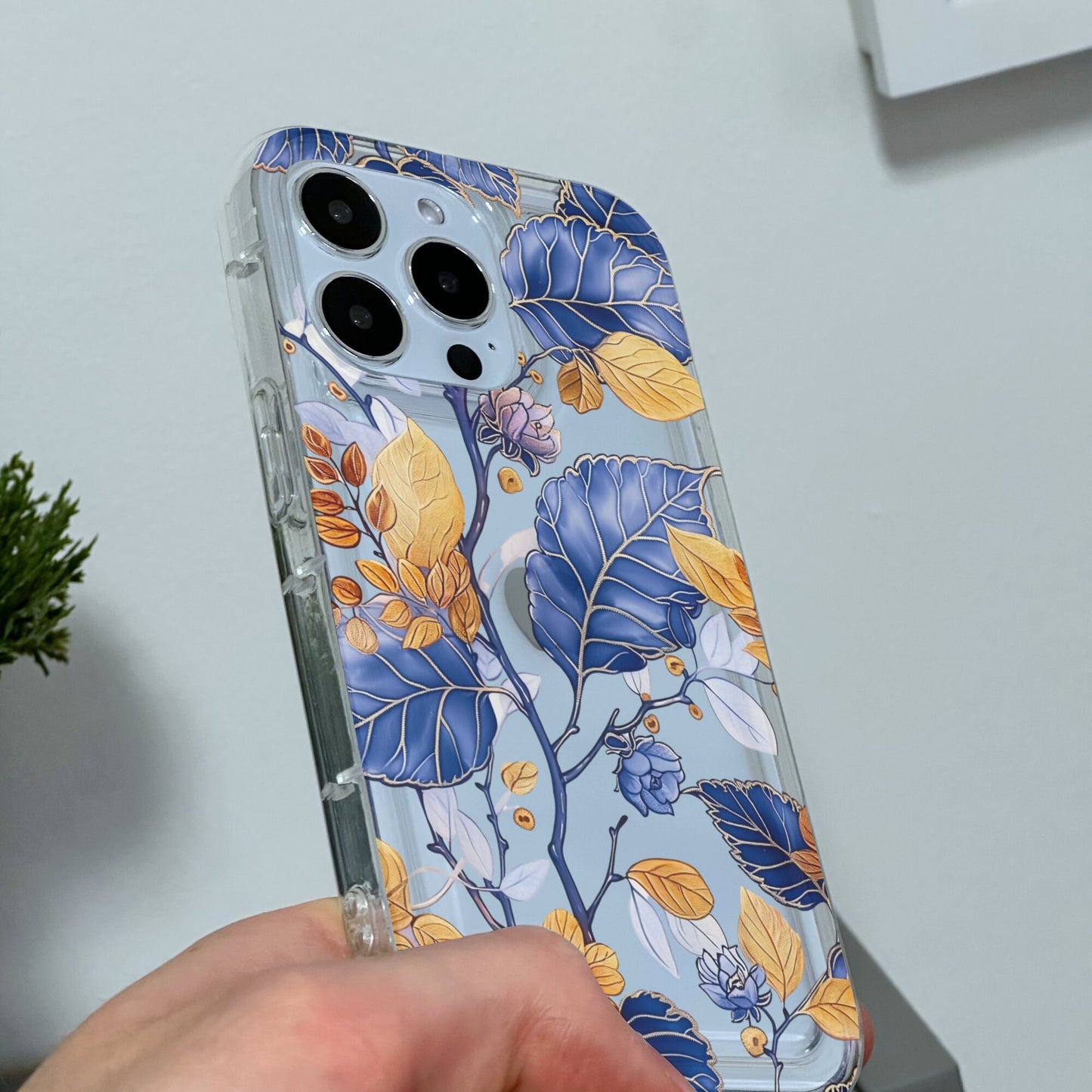 Gold Leaf Pattern Clear Phone Case for iPhone 15 14 13 12 11 11 Pro Max Mini 7 8 XR XS Shockproof Silicone Phone Cover with Custom Name