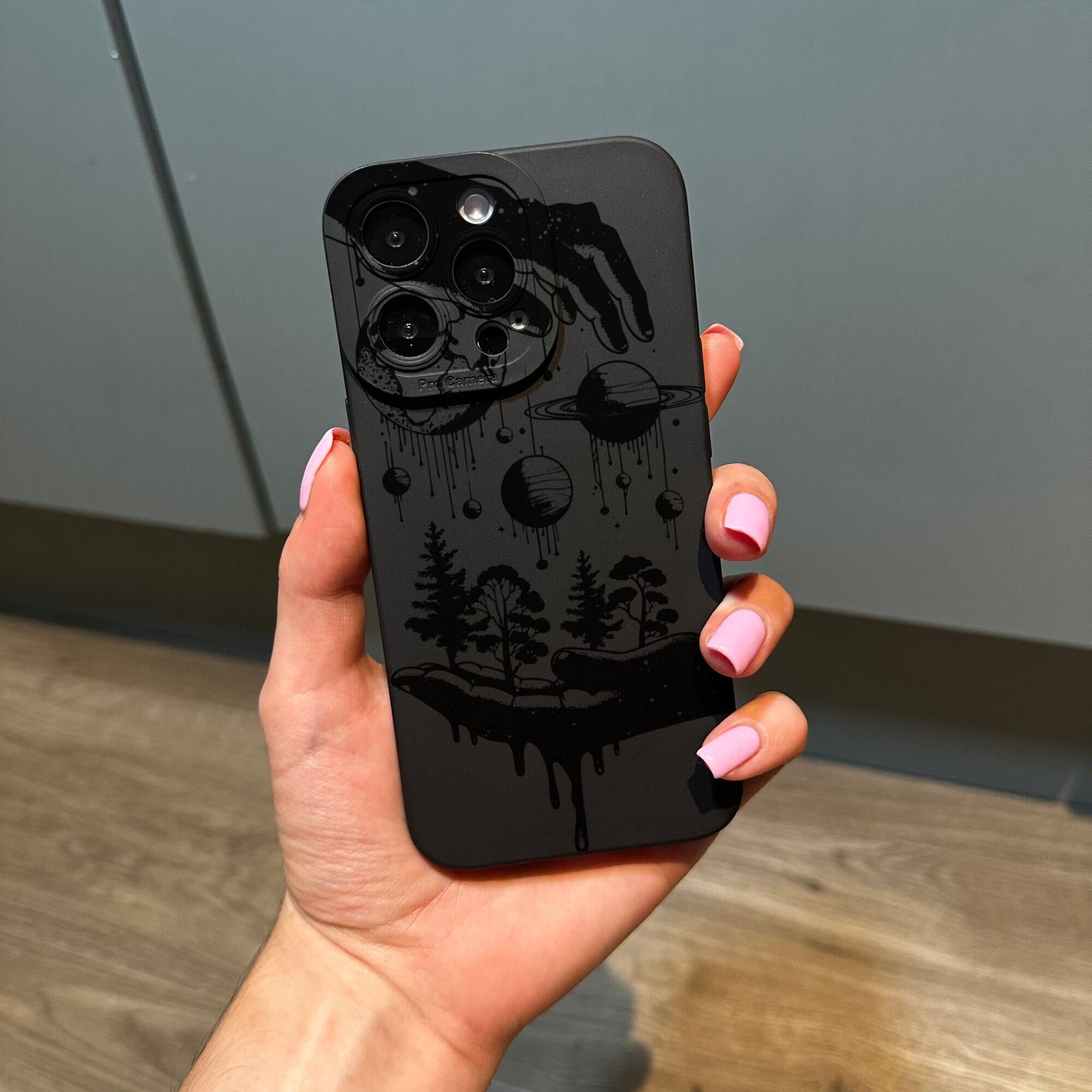 Black Nature Tree Hand Planet Phone Case for iPhone 15 14 13 12 11 11 Pro Max Mini 7 8 XR XS X Shockproof Phone Cover with Customised Name