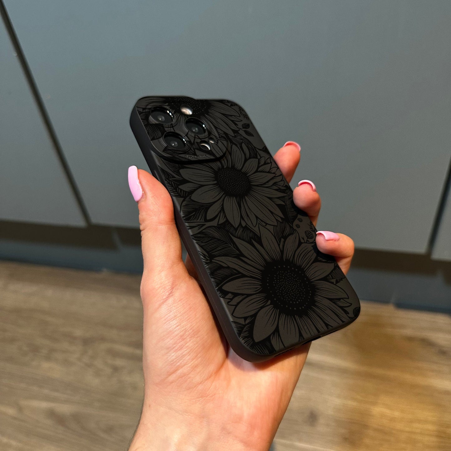 Black Sunflower Floral Print Phone Case for iPhone 17 16 15 14 13 12 11 11 Pro Max Mini 7 8 XR X Shockproof Phone Cover with Customised Name