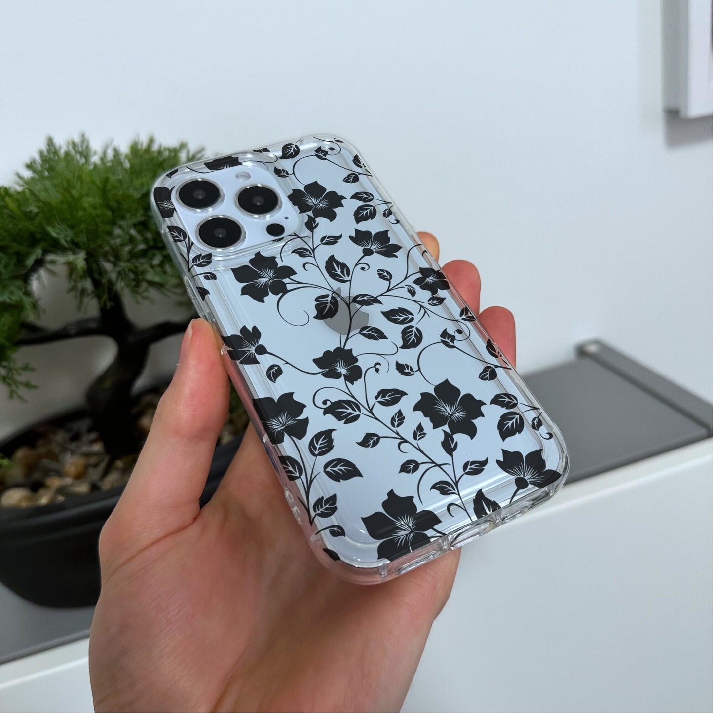 Floral Pattern Print Clear Phone Case for iPhone 15 14 13 12 11 11 Pro Max Mini 7 8 XR XS X Shockproof Silicone Phone Cover with Custom Name