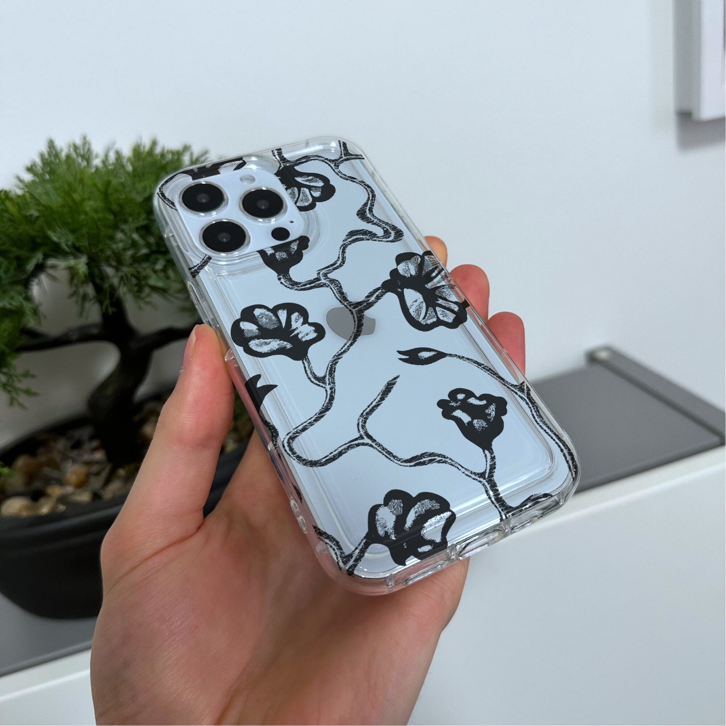 Vintage Floral Clear Phone Case for iPhone 15 14 13 12 11 11 Pro Max Mini 7 8 XR XS X Shockproof Silicone Phone Cover with Custom Name