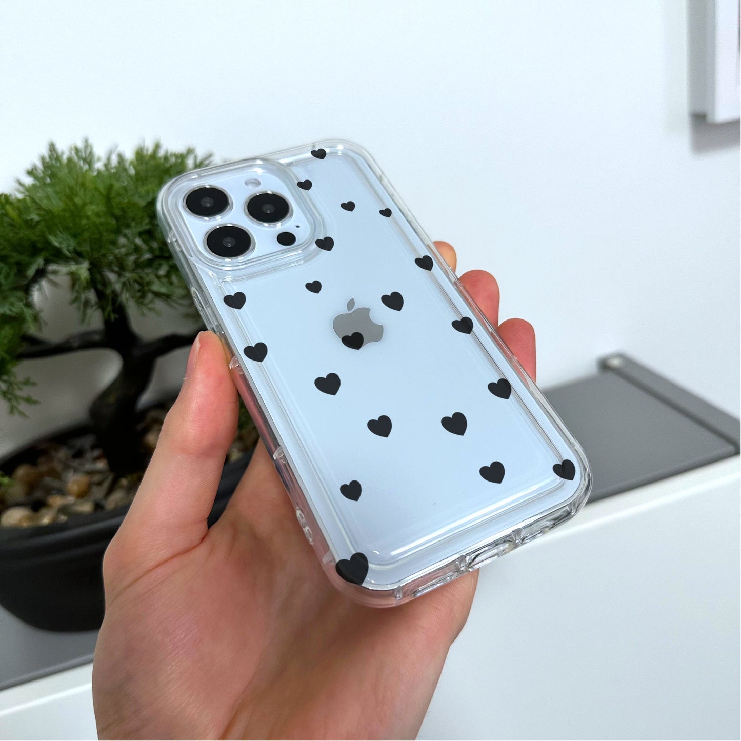 Black Cute Heart Clear Phone Case for iPhone 15 14 13 12 11 11 Pro Max Mini 7 8 XR XS X Shockproof Silicone Phone Cover with Custom Name