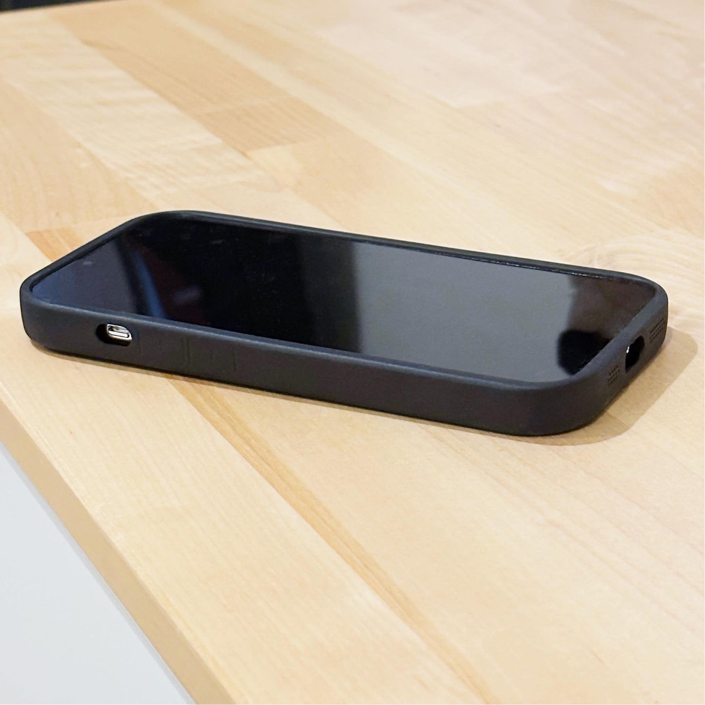 Black Sunflower Floral Thick Phone Case for iPhone 15 14 13 12 11 11 Pro Max Mini 7 8 XR XS X Shockproof Phone Cover with Customised Name