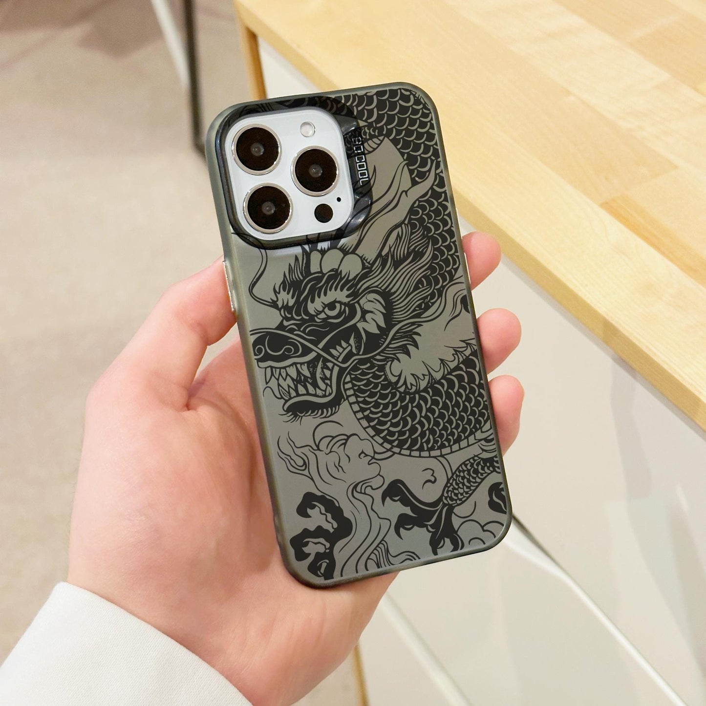 Black Dragon Print Phone Case for iPhone 15 14 13 12 11 11 Pro Max Mini 7 8 XR XS X Shockproof Phone Cover with Customised Name