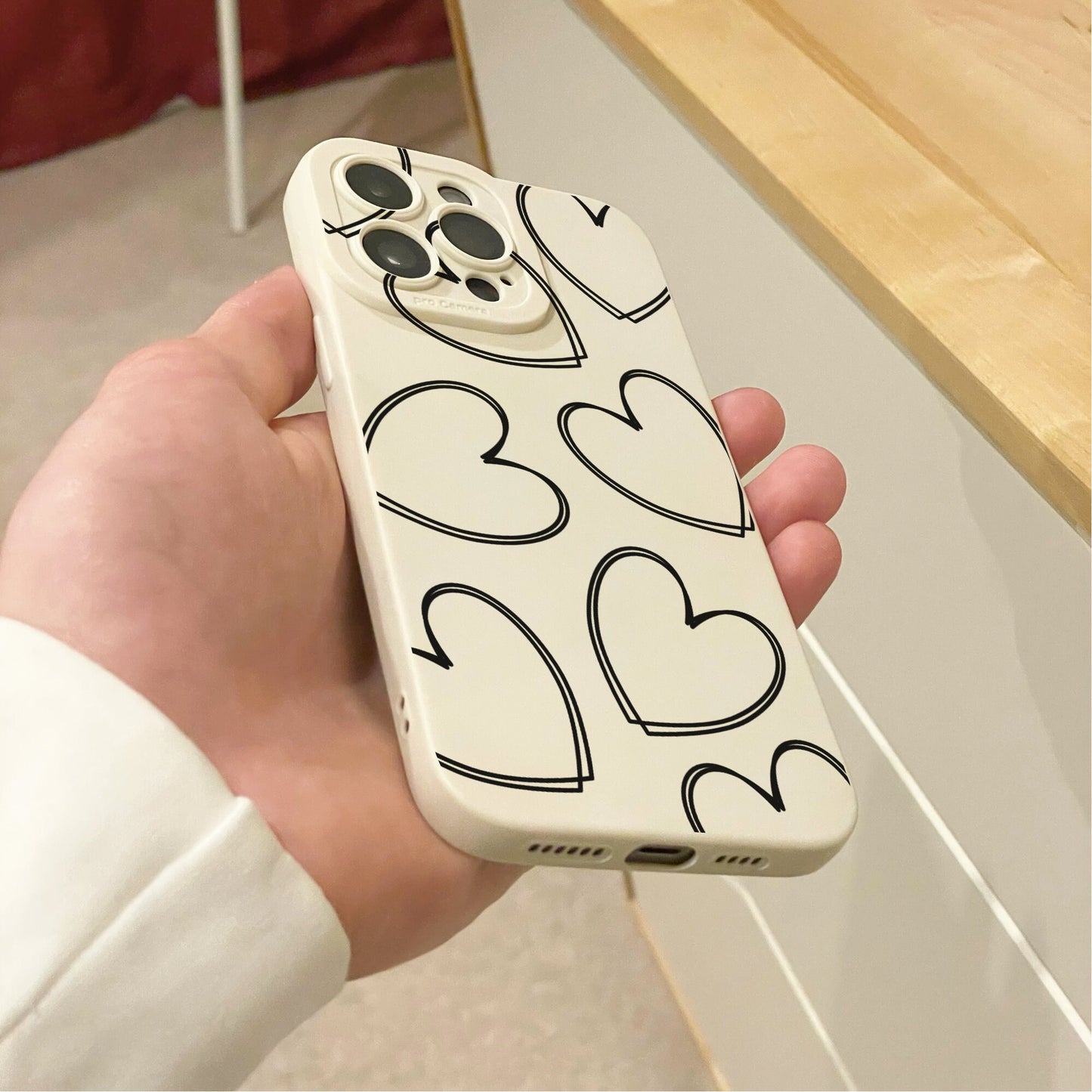 Heart Pattern Beige Phone Case for iPhone 17 16 15 14 13 12 11 11 Pro Max Mini 7 8 XR XS X Shockproof Phone Cover with Personalised Name
