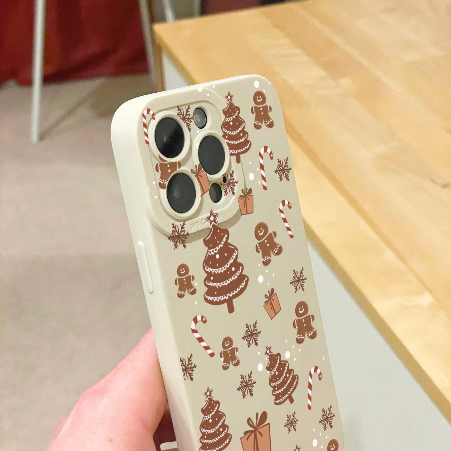 Christmas Tree Gingerbread Pattern Beige Phone Case for iPhone 17 16 15 14 13 12 11 11 Pro Max Mini 7 8 SE XR XS X Shockproof Phone Cover