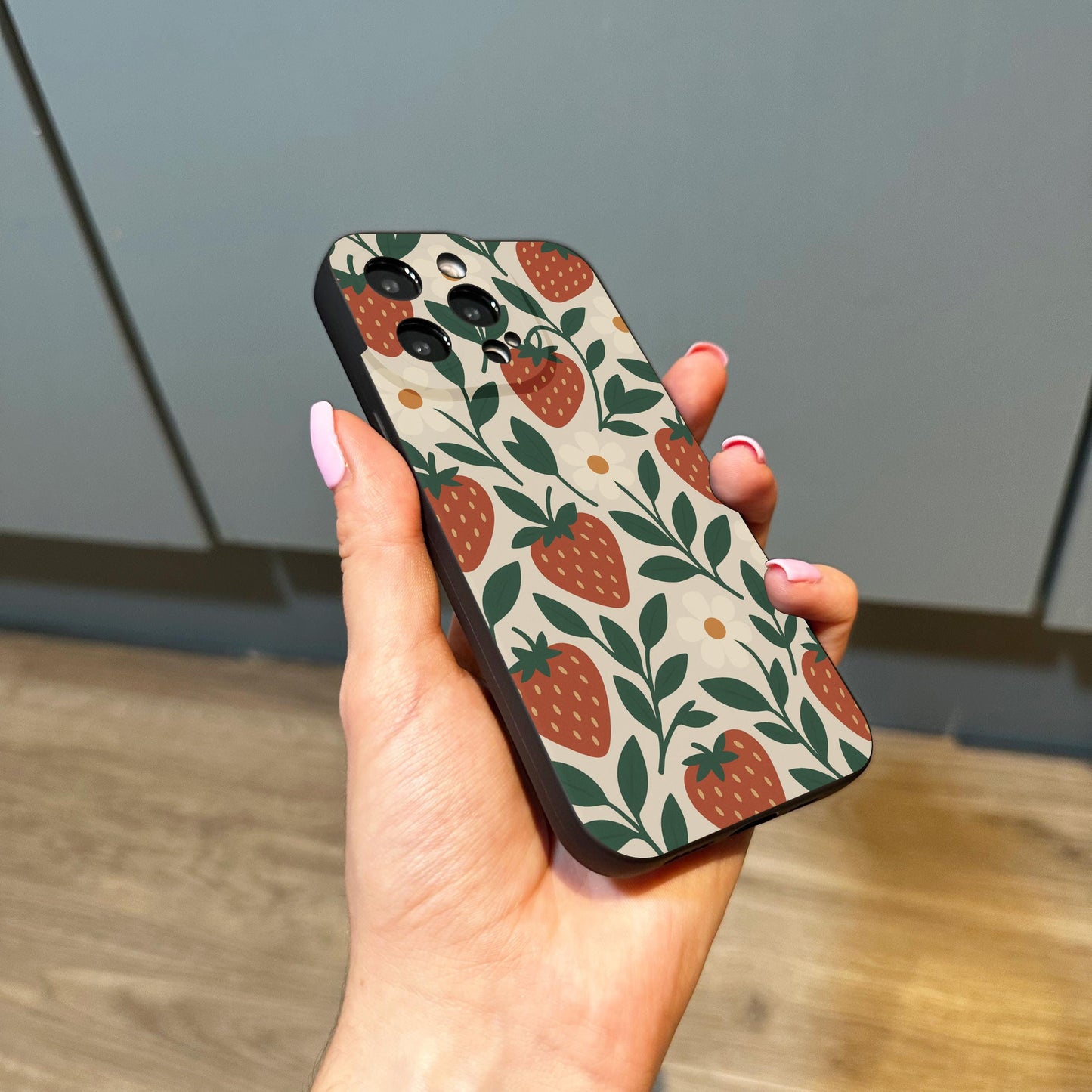 Retro Abstract Floral Strawberry Phone Case for iPhone 17 16 15 14 13 12 11 11 Pro Max Mini 7 8 XR XS X Shockproof Phone Cover Custom Name