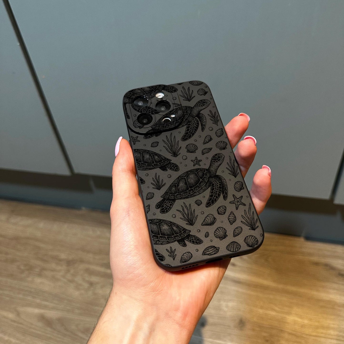 Turtle Sea Life Ocean Black Phone Case for iPhone 17 16 15 14 13 12 11 11 Pro Max Mini 7 8 XR XS X Shockproof Phone Cover Custom Name