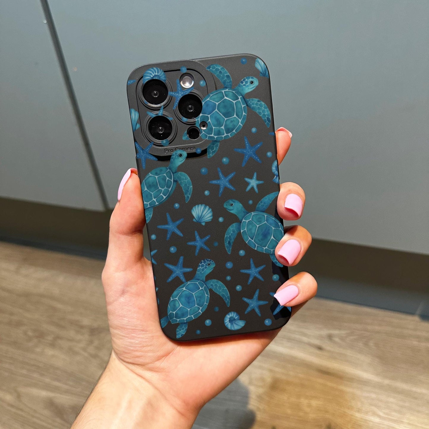 Blue Turtle Pattern Star Shell Black Phone Case for iPhone 17 16 15 14 13 12 11 11 Pro Max Mini 7 8 XR XS X Shockproof Phone Cover Custom