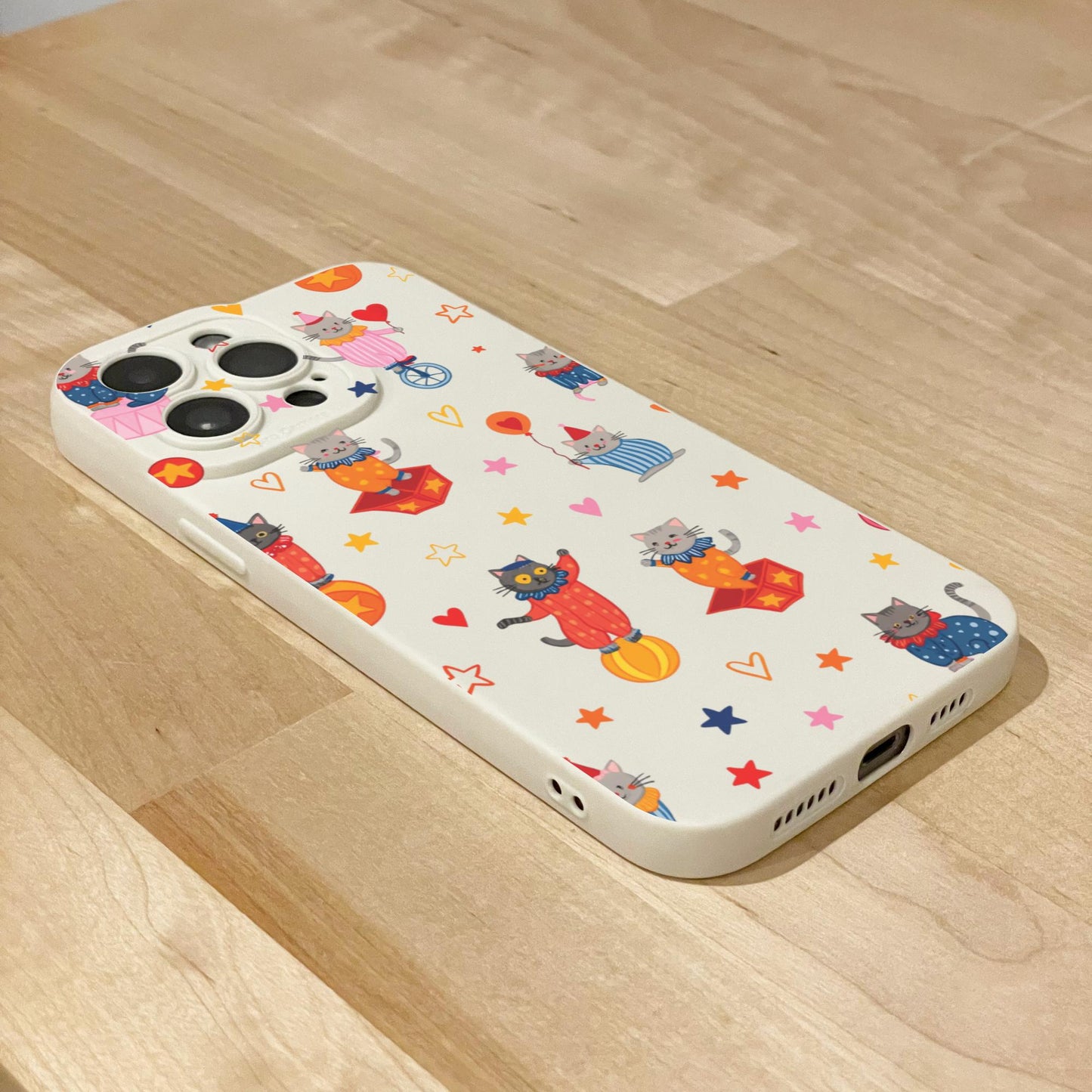 Cute Circus Cat Clown Kitten Beige Phone Case for iPhone 17 16 15 14 13 12 11 11 Pro Max Mini 7 8 XR XS X Shockproof Phone Cover Custom Name