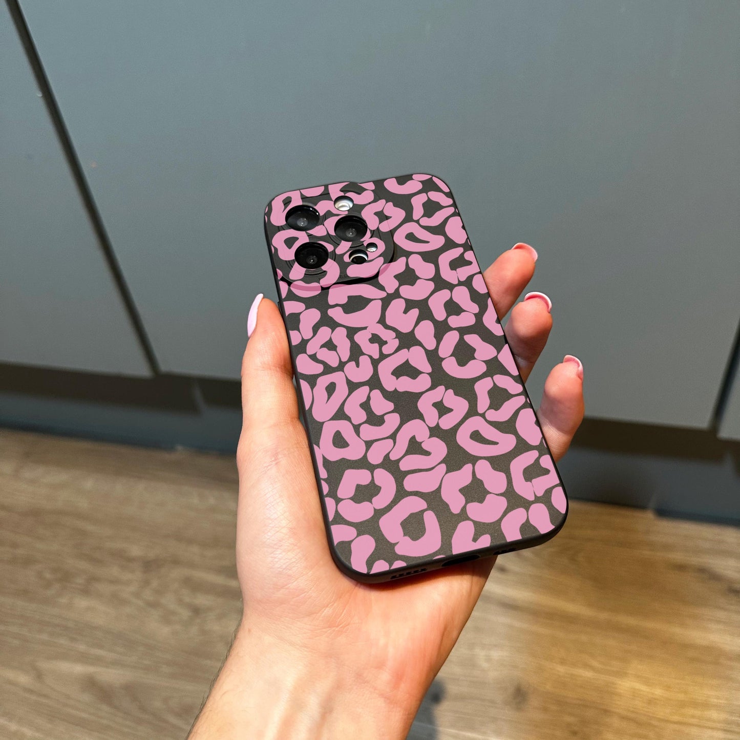 Pink Leopard Print Phone Case for iPhone 17 16 15 14 13 12 11 11 Pro Max Mini 7 8 XR X Shockproof Phone Cover With Custom Name Animal Print