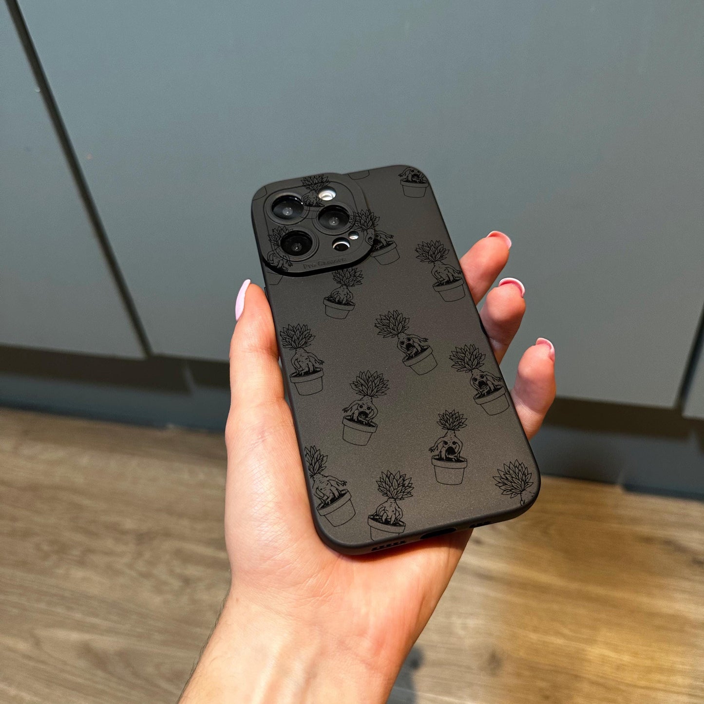 Black Potted Mandrake Root Phone Case for iPhone 17 16 15 14 13 12 11 11 Pro Max Mini 7 8 XR X Shockproof Phone Cover with Customised Name