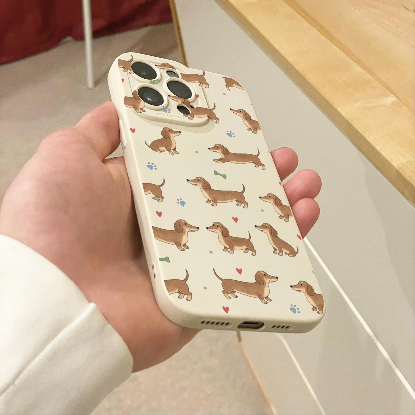 Sausage Dog Pattern Beige Phone Case for iPhone 17 16 15 14 13 12 11 11 Pro Max Mini 7 8 XR XS X Shockproof Phone Cover with Custom Name